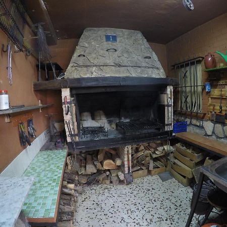 Buenache de la Sierra Fuente Del Gamellonゲストハウス エクステリア 写真